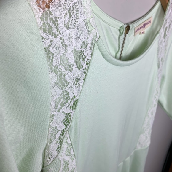 Altar’d State Fitted Lace Inset Pleated Dress - Picture 7 of 9